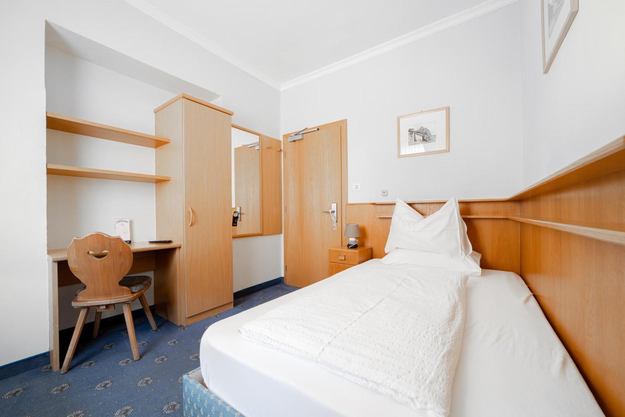 Hotel Europa Dolomites Selva di Val Gardena Ngoại thất bức ảnh